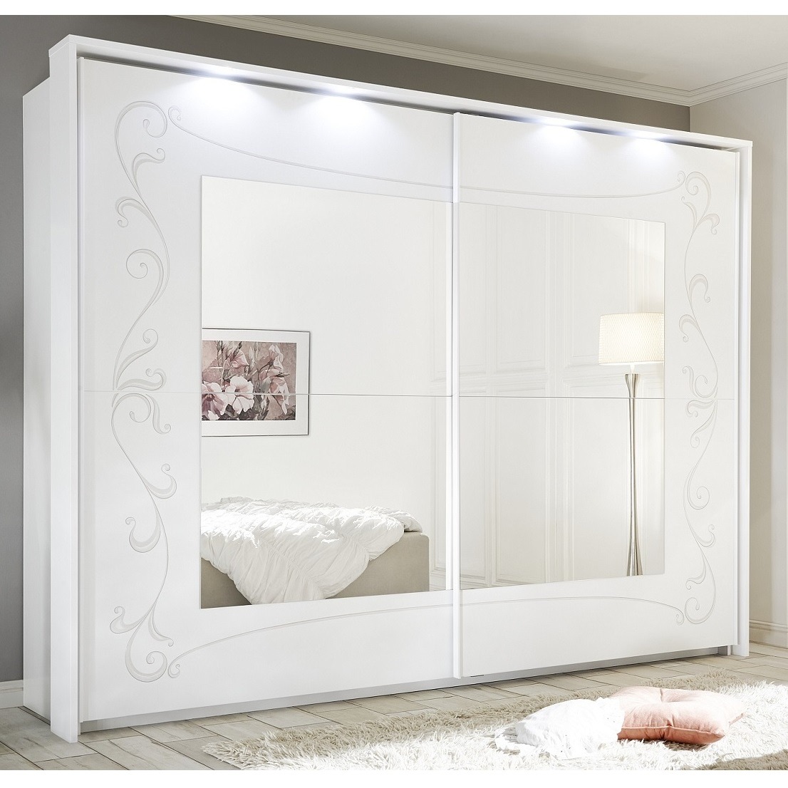 Kledingkast Soler 243 cm breed met schuifdeur in mat wit